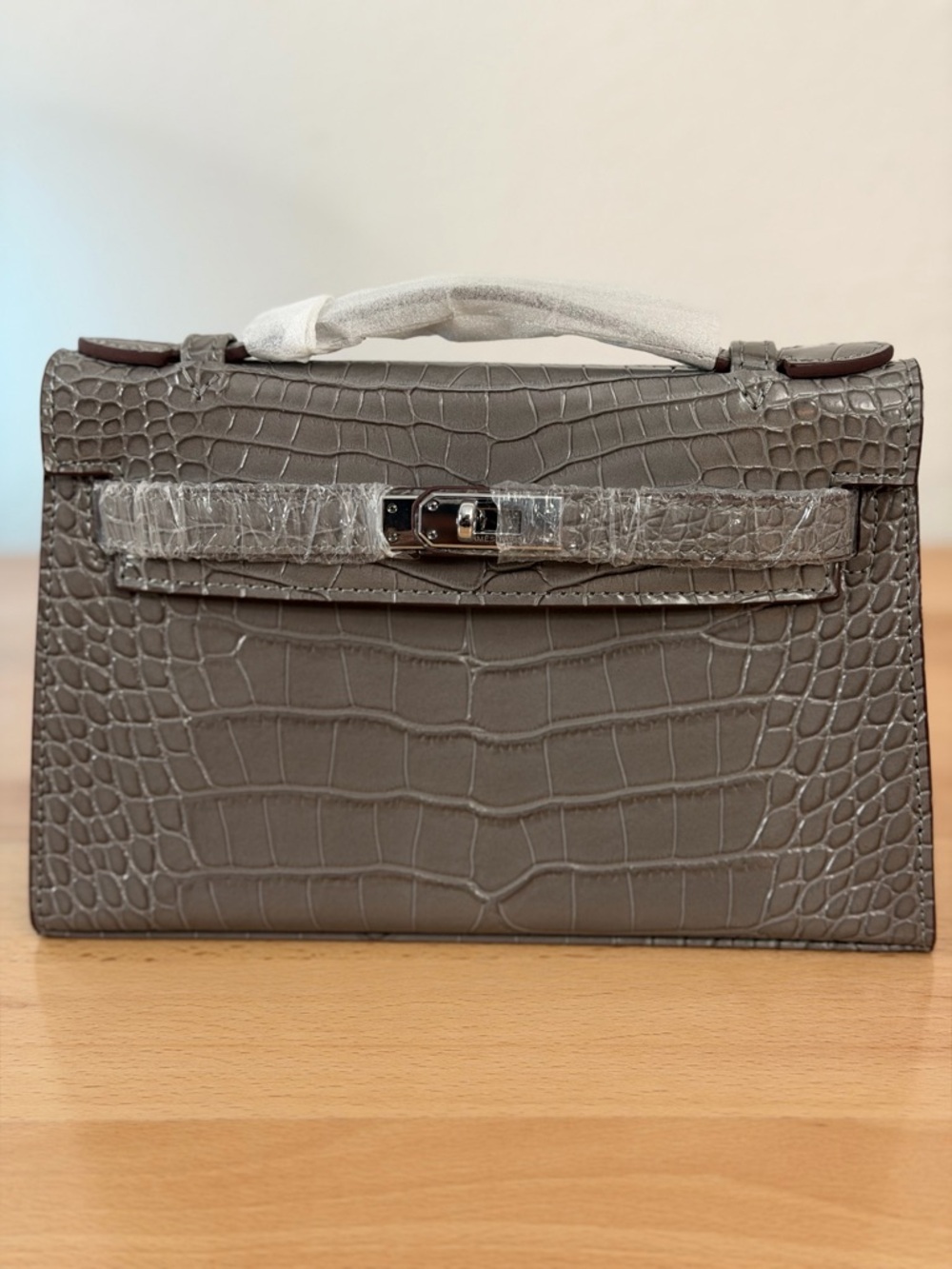 H Kelly Pochette gray matte embossed crocodile alligator leather Gris Ciment PHW